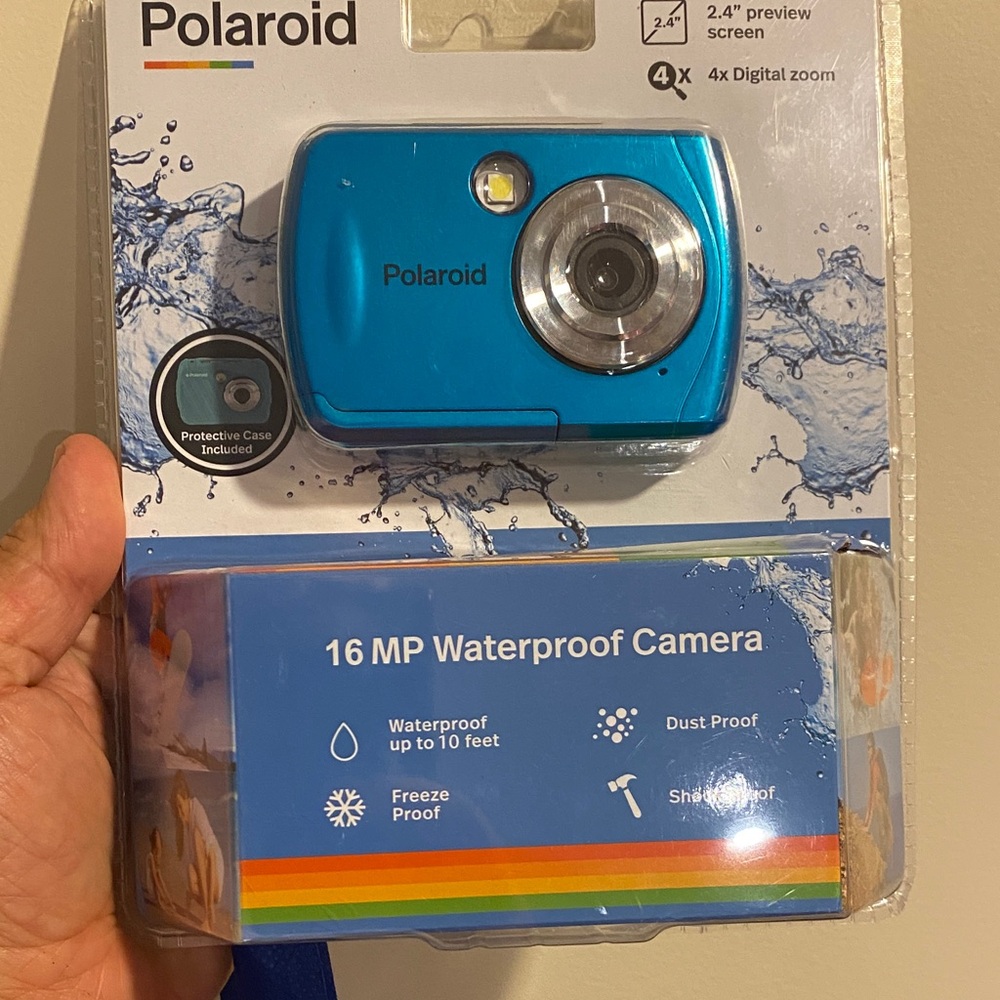 Polaroid Aqua Blue Waterproof Camera